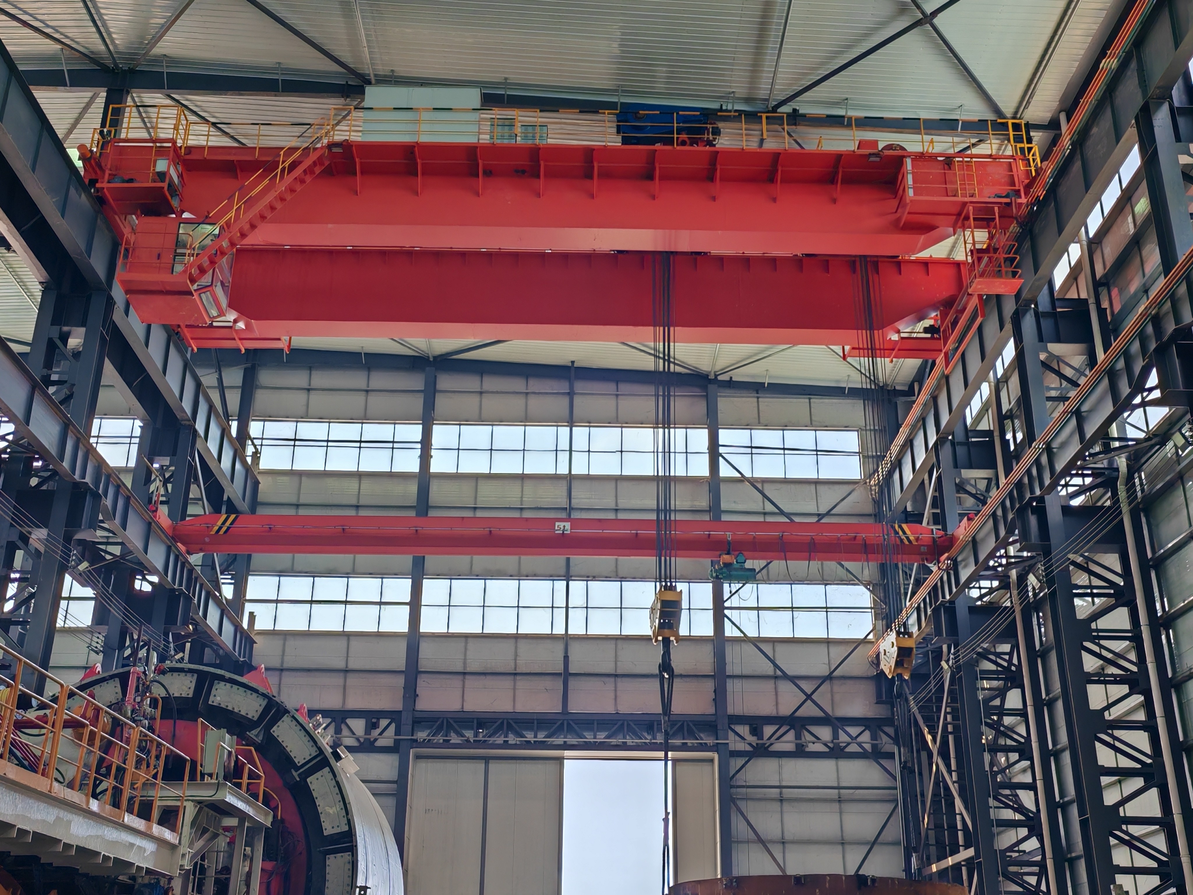 QD型電動(dòng)雙梁吊鉤橋式起重機(jī)