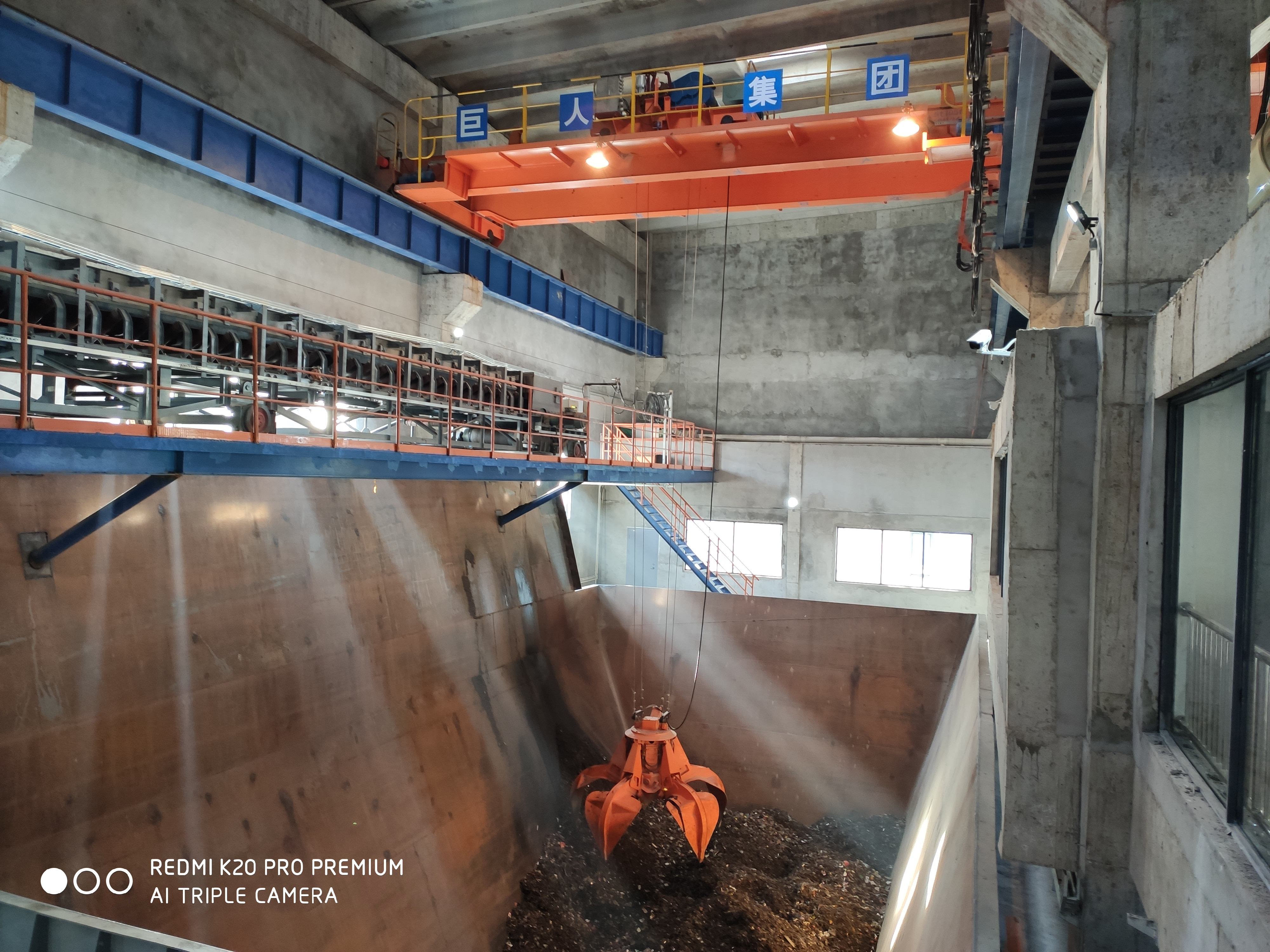 垃圾抓斗橋式起重機