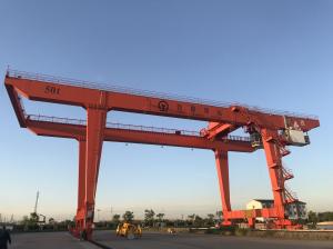 軌道式集裝箱門(mén)式起重機(jī)